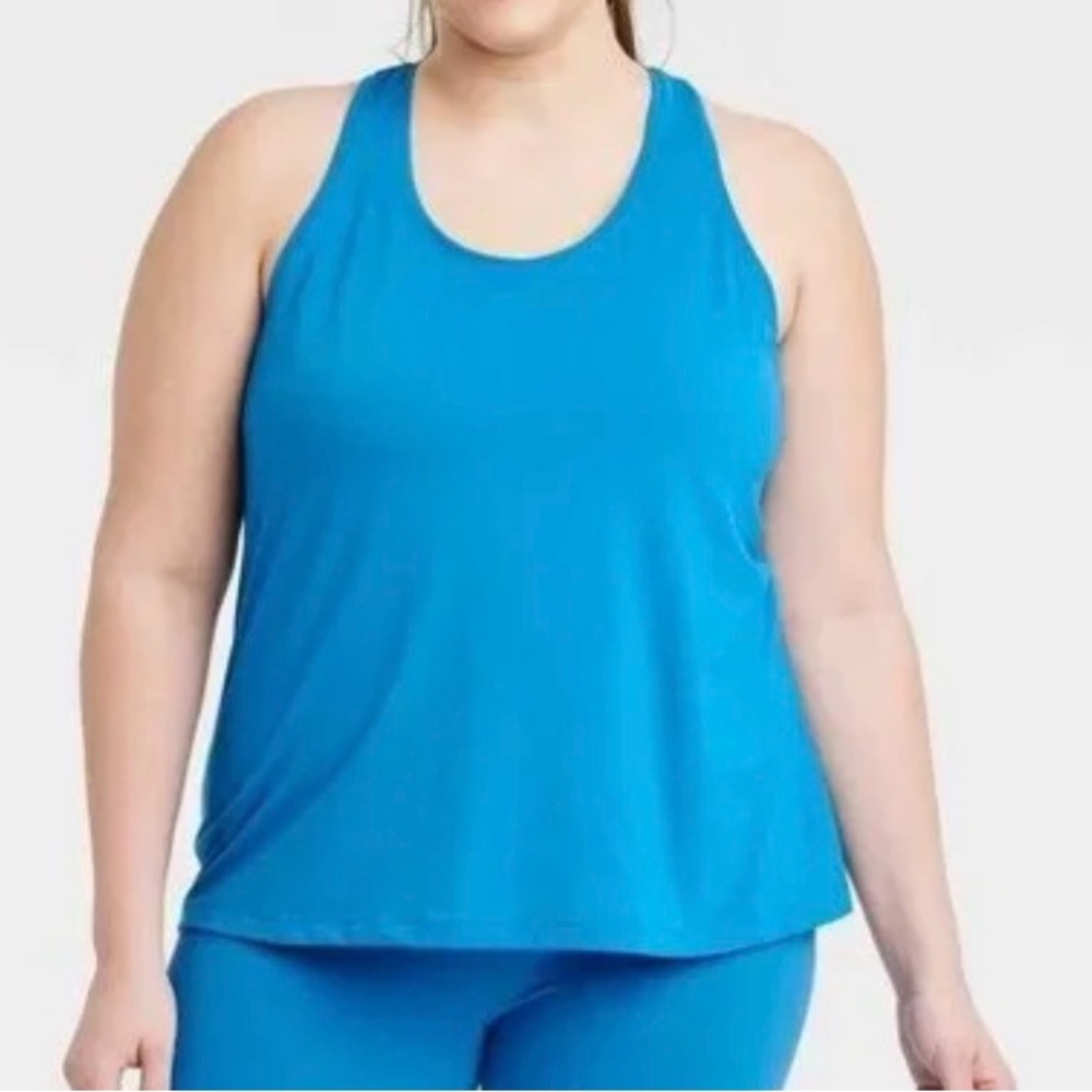 All in motion blue racerback size 2X NWT
